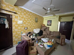 Team Area in 2 BHK Builder Floor at Sector 14 Dwarka – for Rent
