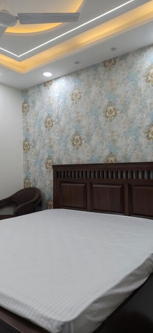 Furnished Amenities in 2 BHK Builder Floor at Dwarka Mor – for Rent
