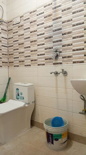 Bathroom in 2 BHK Builder Floor at Nasirpur Dwarka – for Rent
