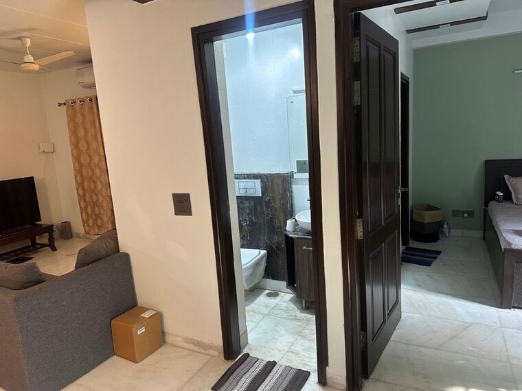 Living Room, greater kailash 3 Bedroom 200 Sq.Yd. Builder Floor In Greater Kailash Delhi 10781770
