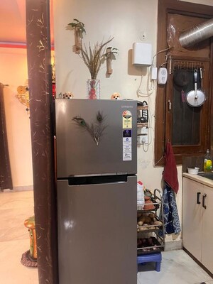 Furnished Amenities in 2 BHK Builder Floor at Rajendra Nagar – for Sale