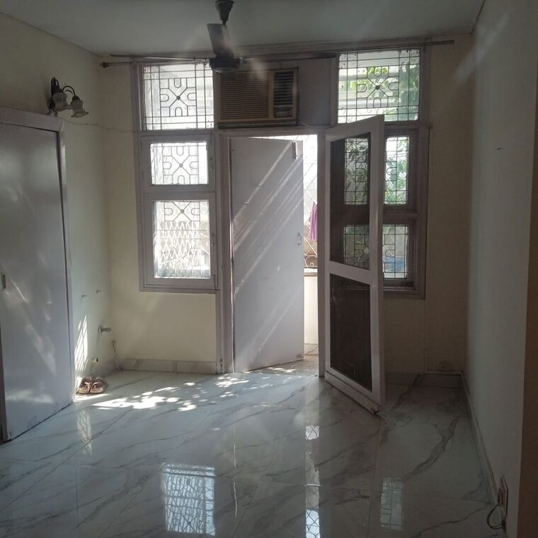 Living Room, greater kailash ii 2 Bedroom 160 Sq.Yd. Builder Floor In Greater Kailash ii Delhi 10781780