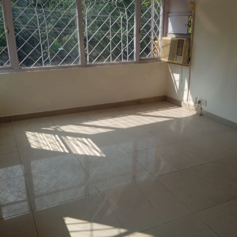 Bathroom, greater kailash ii 2 Bedroom 160 Sq.Yd. Builder Floor In Greater Kailash ii Delhi 10781780