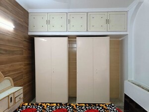 Bedroom in 2 BHK Apartment at Lajpat Nagar ii – for Rent