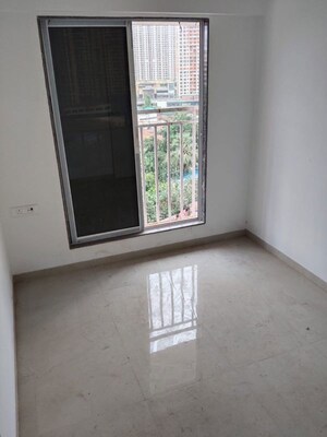 Room in 1 BHK Apartment at Adhikari Maharashtra Mandir, Bhandup West – for Rent