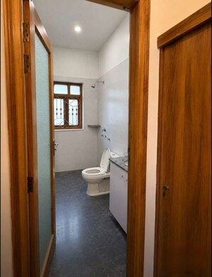 Bathroom in 5 BHK Villa at Vikash Khand – for Rent