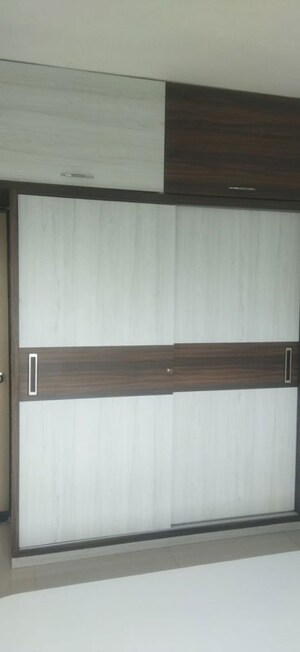 Room in 2 BHK Apartment at Lotus Excellence, Pashan – for Rent