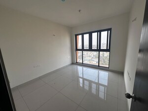 Room in 2 BHK Apartment at Purva Atmosphere, Thanisandra Main Road – for Sale