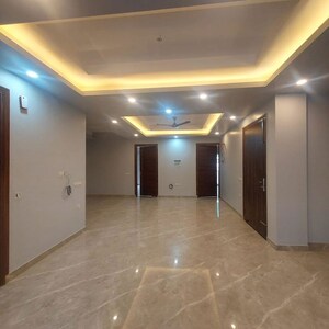 3 BHK Builder Floor For Rent in Sector 4