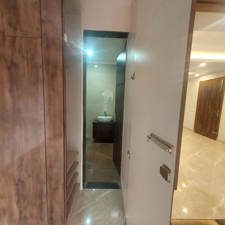 Bathroom, sector 4 3 Bedroom 2250 Sq.Ft. Builder Floor In Sector 4 Gurgaon 10778514