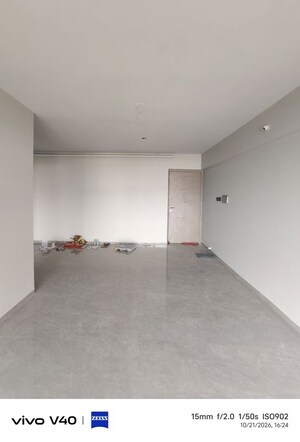 Room in 3 BHK Apartment at Experio Platinum Elysium, Sector 29 Nerul – for Rent