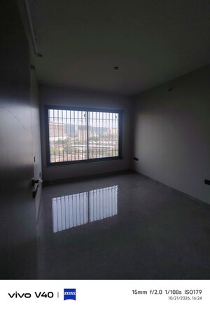 Room in 3 BHK Apartment at Experio Platinum Elysium, Sector 29 Nerul – for Rent