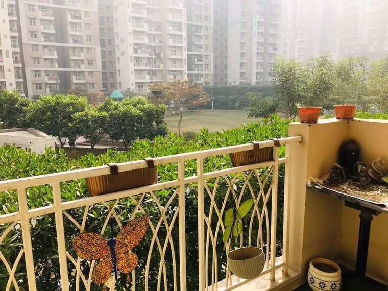 Balcony, mahagun-mywoods 3 Bedroom 1235 Sq.Ft. Apartment In Sector 16c Greater Noida Greater Noida 10781914