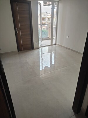 3 BHK Apartment For Sale in Tulip Yellow, Sector 69