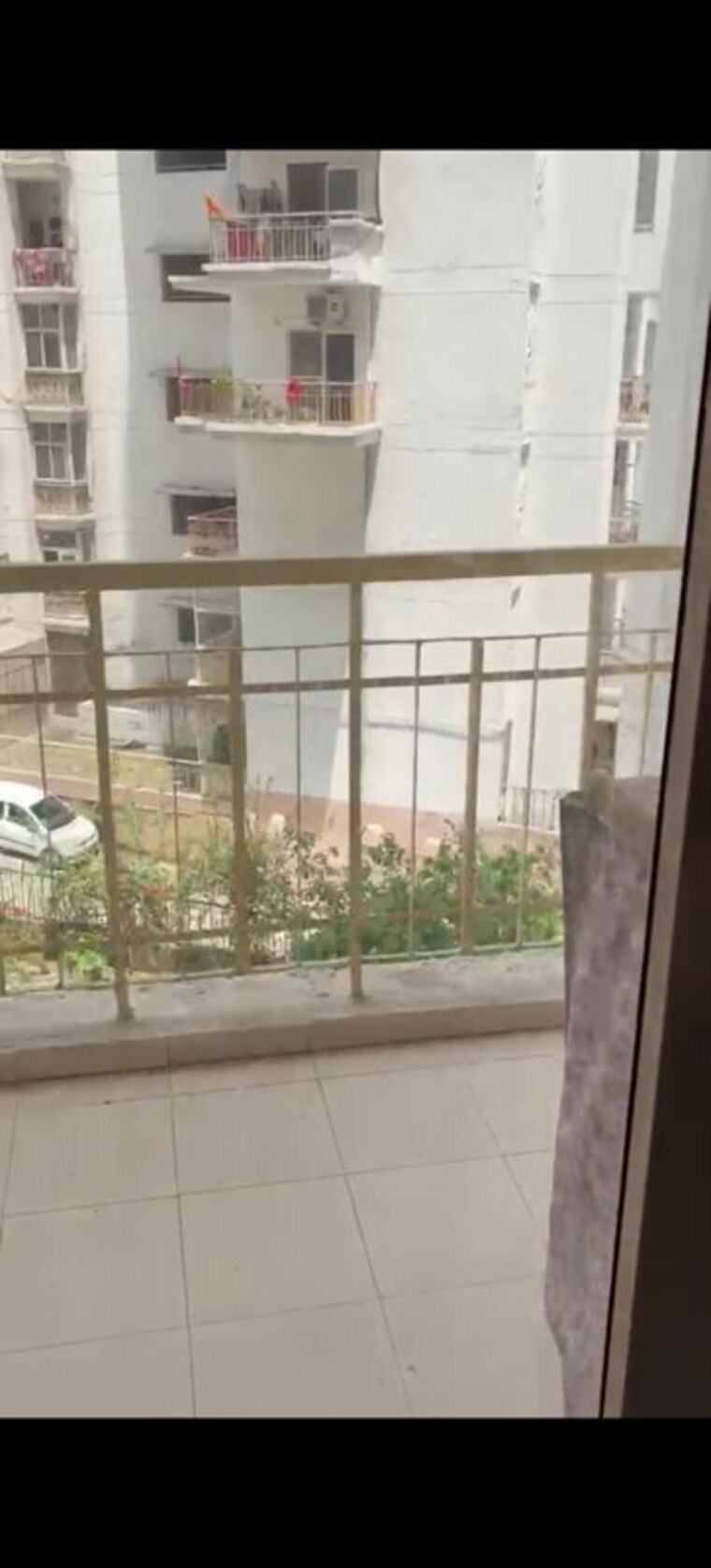 Balcony, antriksh-golf-view-ii 3 Bedroom 1345 Sq.Ft. Apartment In Sector 78 Noida 10572407