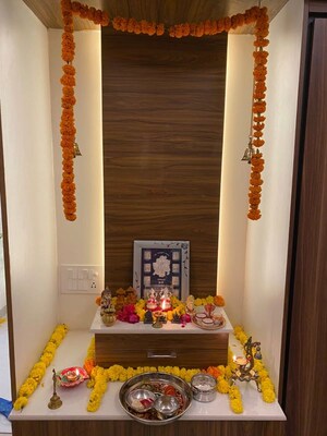 Room in 3 BHK Apartment at M3M Golf Estate, Sector 65 – for Rent