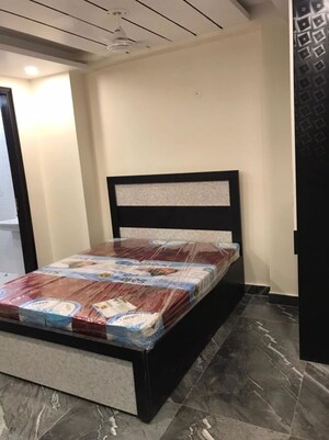 Bedroom in 2 BHK Builder Floor at Sector 22 – for Rent
