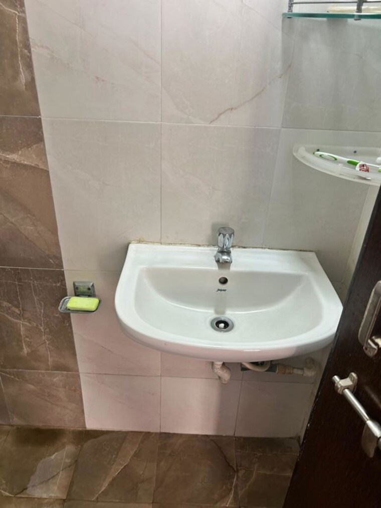 Bathroom, sree-mangal-little-hearts 2 Bedroom 832 Sq.Ft. Apartment In Undri Pune 10781984