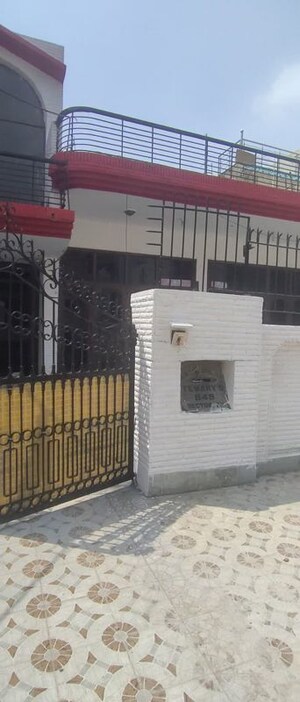 3 BHK Independent House – Exterior View View at Sector 37 - for Rent