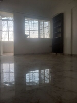 Room in 3 BHK Apartment at Mahalaxmi Vihar, Vishrantwadi – for Rent