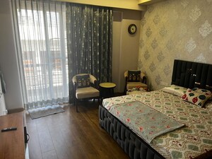 Bedroom in 3 BHK Builder Floor at Sector 7 – for Sale
