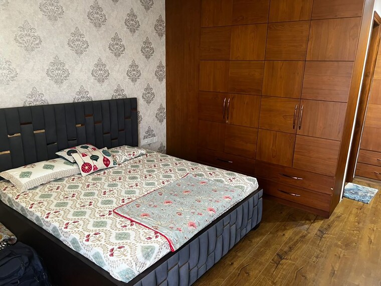 Bedroom, sector 7 3 Bedroom 2500 Sq.Ft. Builder Floor In Sector 7 Panchkula 10782067