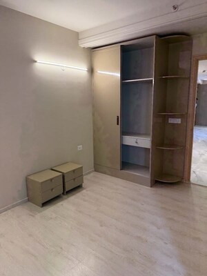 Room in 2 BHK Apartment at M3M Sky City, Sector 65 – for Rent