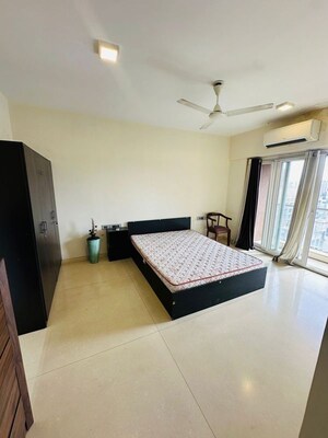 Bedroom in 2 BHK Apartment at RNA Continental, Chembur – for Rent