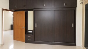 Room in 3 BHK Apartment at Avani Gardens, Nehru Nagar – for Rent