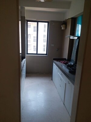 Room in 3 BHK Apartment at Sabari Palm View, Chembur – for Rent