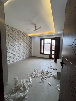 Bedroom in 4 BHK Builder Floor at TDI The Grand Retreat, Sector 88 – for Sale
