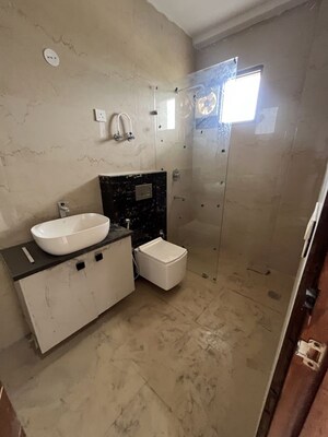 Team Area in 4 BHK Builder Floor at TDI The Grand Retreat, Sector 88 – for Sale