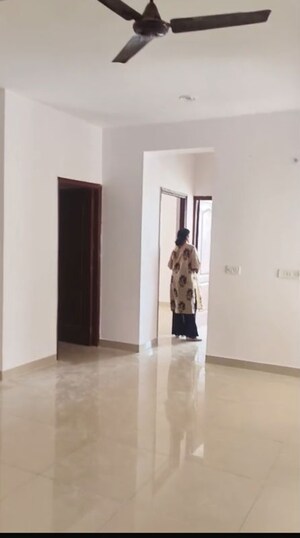 Room in 2.5 BHK Apartment at Charms Castle, Raj Nagar Extension – for Rent