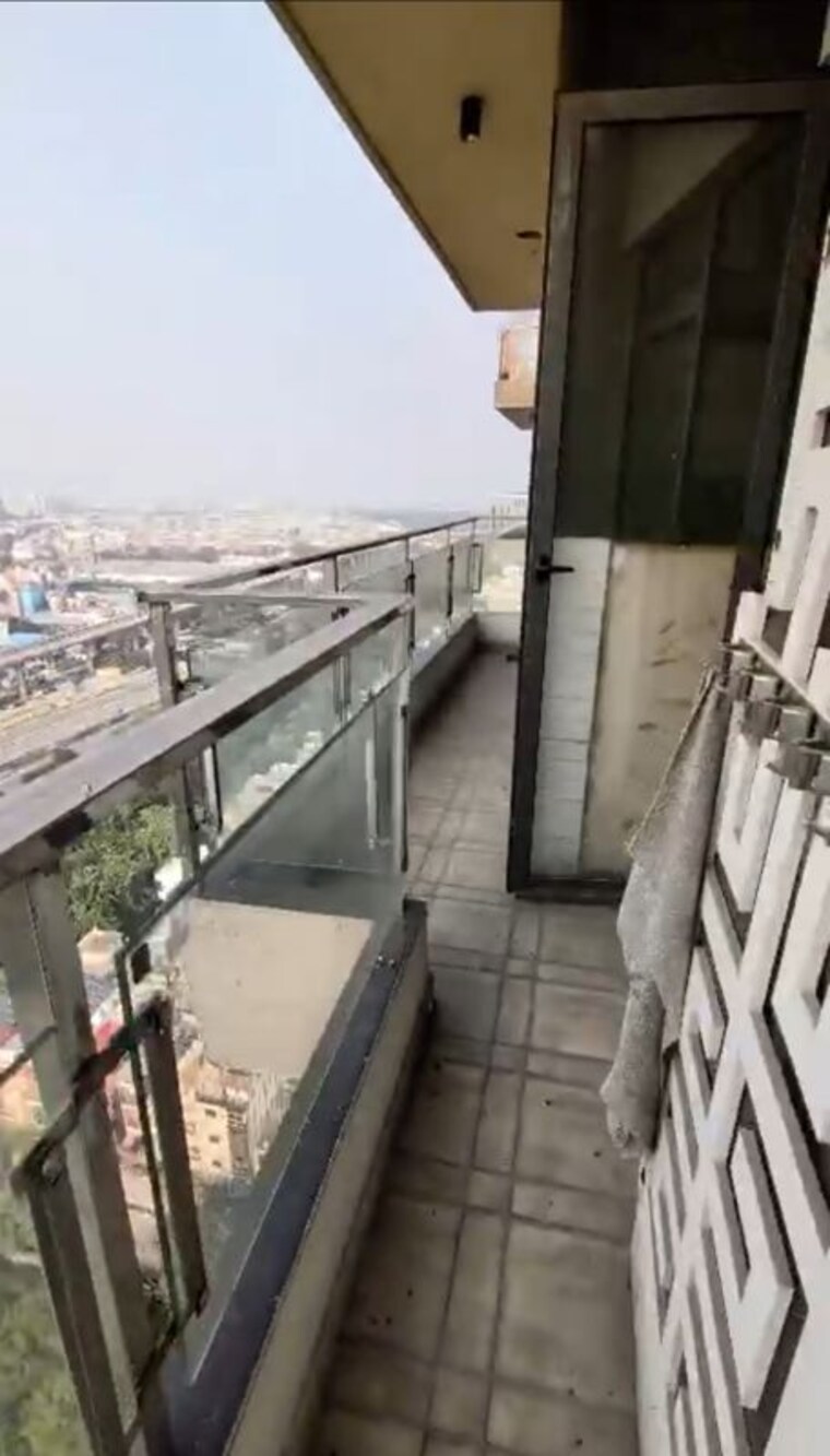 Balcony, metro-suites-glitz 3 Bedroom 1395 Sq.Ft. Apartment In Vasundhara Sector 2 Ghaziabad 10782157