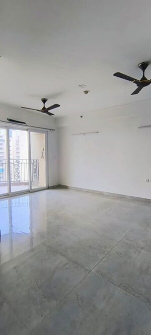 Room in 3 BHK Apartment at ATS Kocoon, Sector 109 – for Rent
