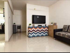 2 BHK Apartment For Rent in Mantra 29 Gold Coast, Tingre Nagar
