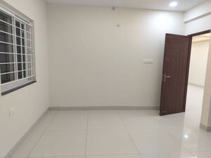 Room in 3 BHK Apartment at My Home Sayuk, Tellapur – for Rent