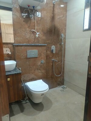 Bathroom in 3 BHK Builder Floor at South City 2 – for Rent