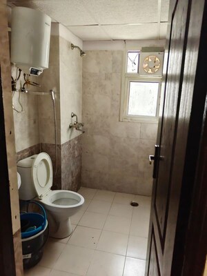 Bathroom in 3 BHK Apartment at Aims Golf Avenue I, Sector 75 – for Rent