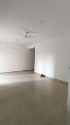 Room in 2 BHK Apartment at Saviour Park Phase III, Mohan Nagar – for Rent