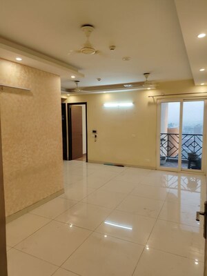 Room in 3 BHK Apartment at Saya Gold Avenue, Vaibhav Khand – for Rent