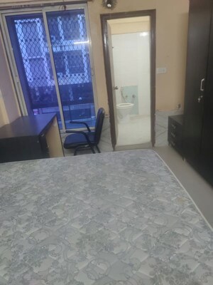 Room in 3 BHK Apartment at Chandkheda – for Rent