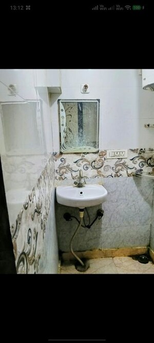 Bathroom in Studio Apartment at Sector 16b Dwarka – for Rent