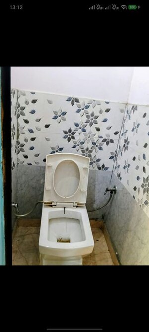 Bathroom in Studio Apartment at Sector 16b Dwarka – for Rent
