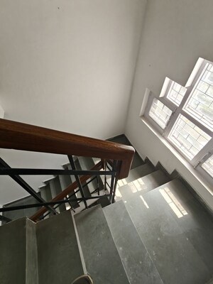 Staircase in 3 BHK Builder Floor at Sushant Lok I – for Rent