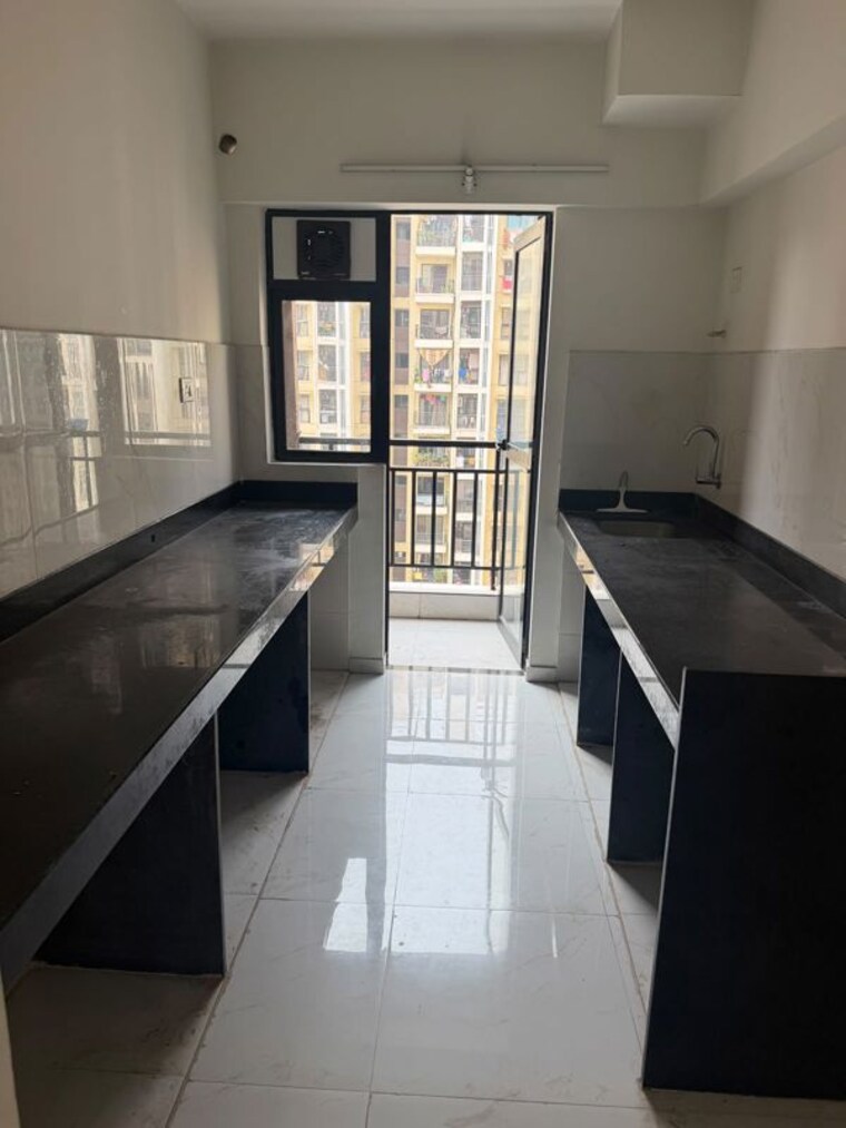 Kitchen, runwal-gardens-phase-i 2 Bedroom 504 Sq.Ft. Apartment In Dombivli East Thane 10782355