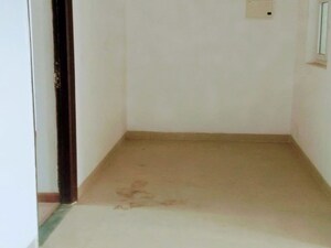 Room in 3 BHK Apartment at Amolik Sankalp, Sector 85 – for Sale