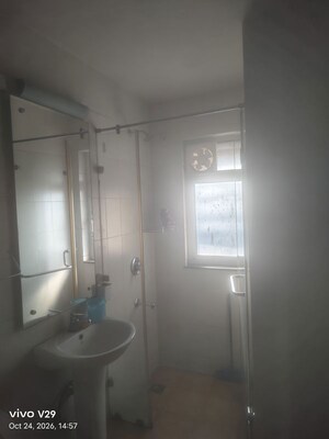 Bathroom in 3 BHK Apartment at Unitech Escape, Sector 50 – for Rent