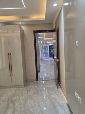 2 BHK Builder Floor For Rent in Aya Nagar