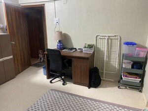 Room in 2 BHK Apartment at Jimmy Tower Apartment, Kopar Khairane – for Sale
